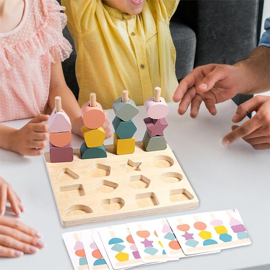puzzle enfant jeu famille empilage formes